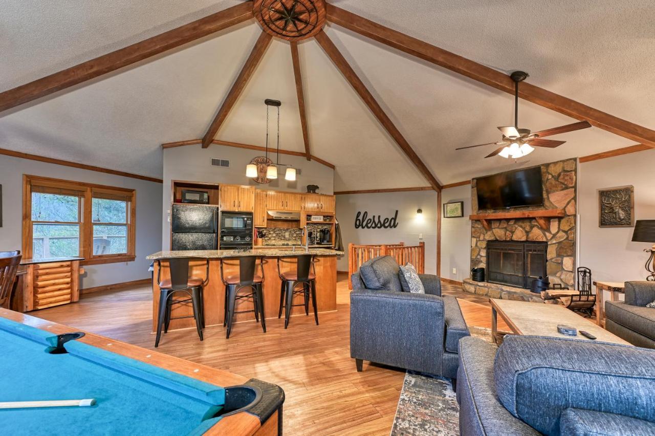 Hawks View Gatlinburg Mountain Cabin Exterior photo